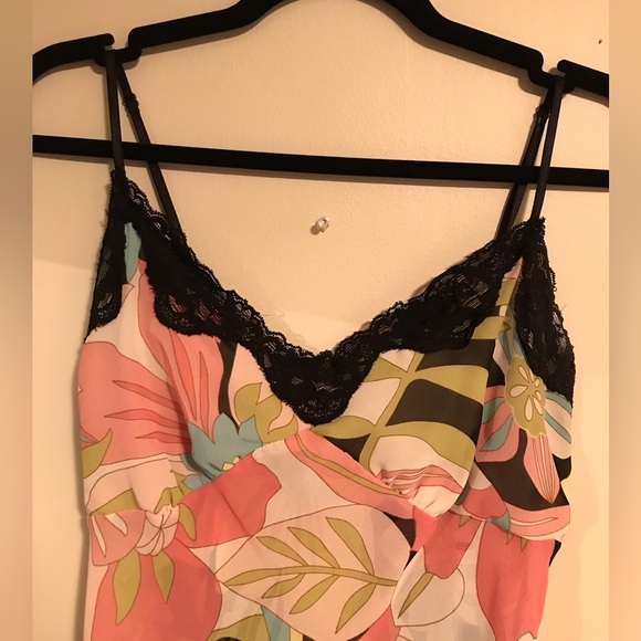 🆕🖤💝VINTAGE circa 1970 SHEER CAMI W LACE TRIM &ADJUSTABLE STRAPS! GORGEOUS💝🖤 - Picture 4 of 8